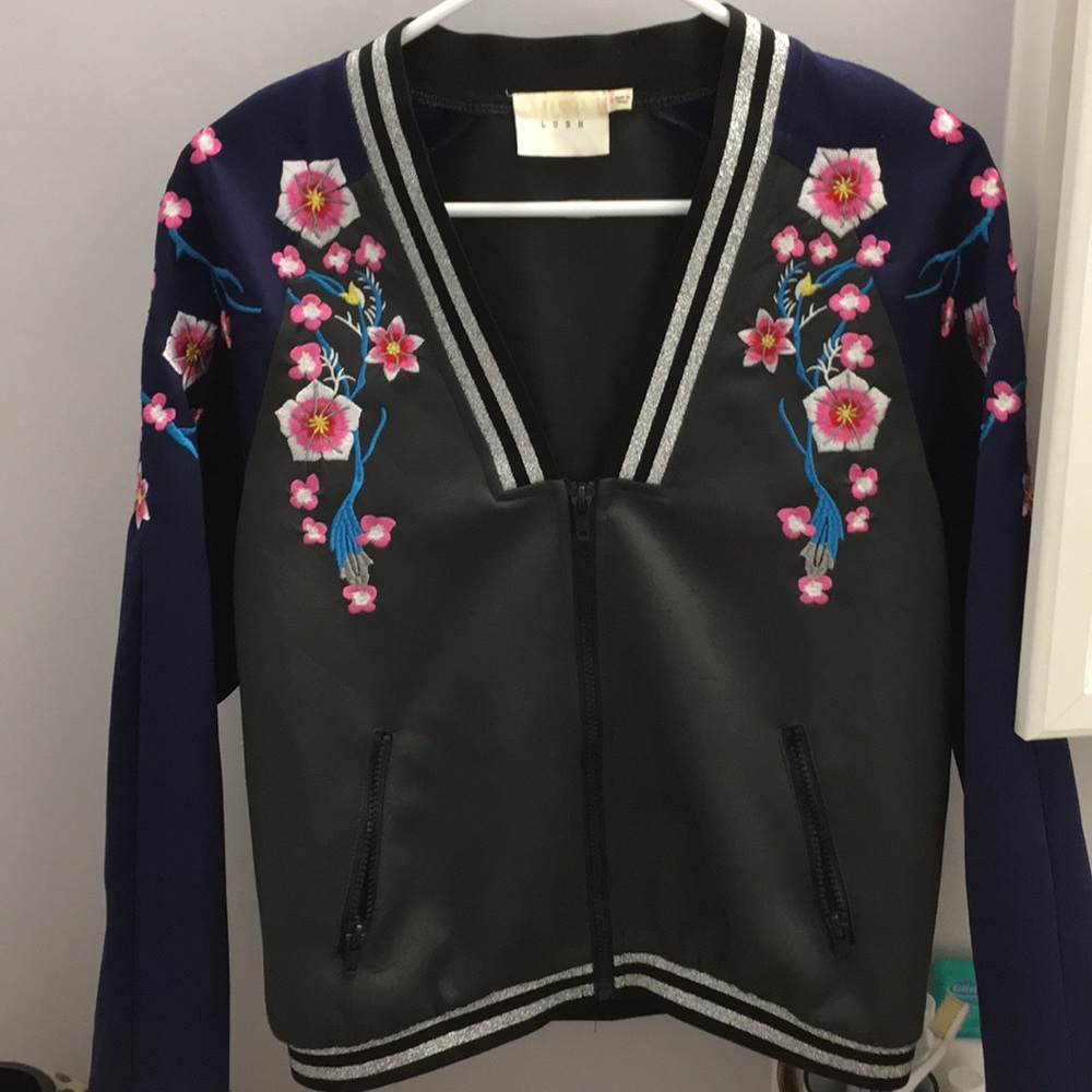 Lush Bomber jacket
